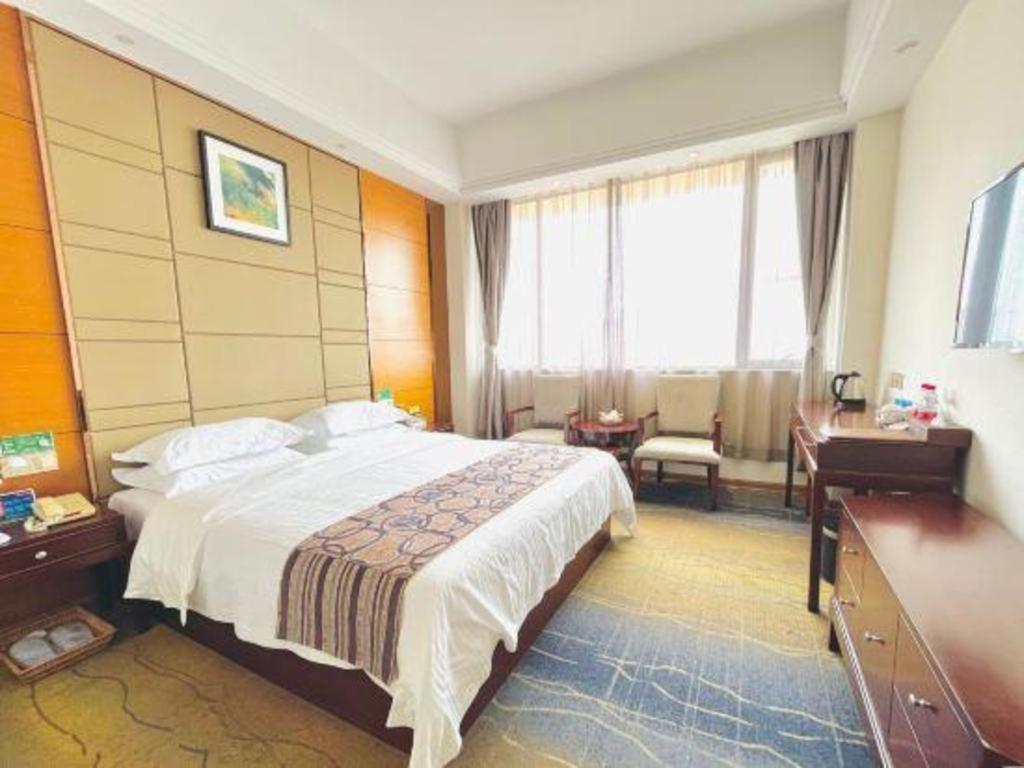 Greentree Inn Guangdong Jieyang Bus Terminal Station Ronghua Avenue Business Hotel Luaran gambar