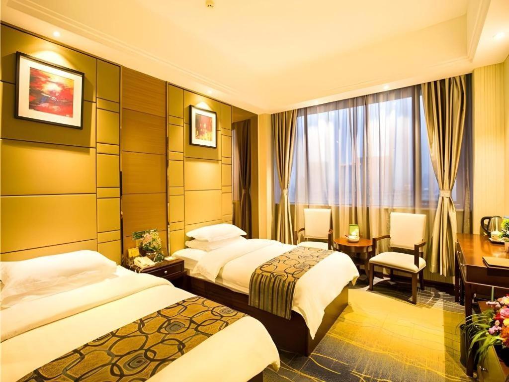 Greentree Inn Guangdong Jieyang Bus Terminal Station Ronghua Avenue Business Hotel Luaran gambar