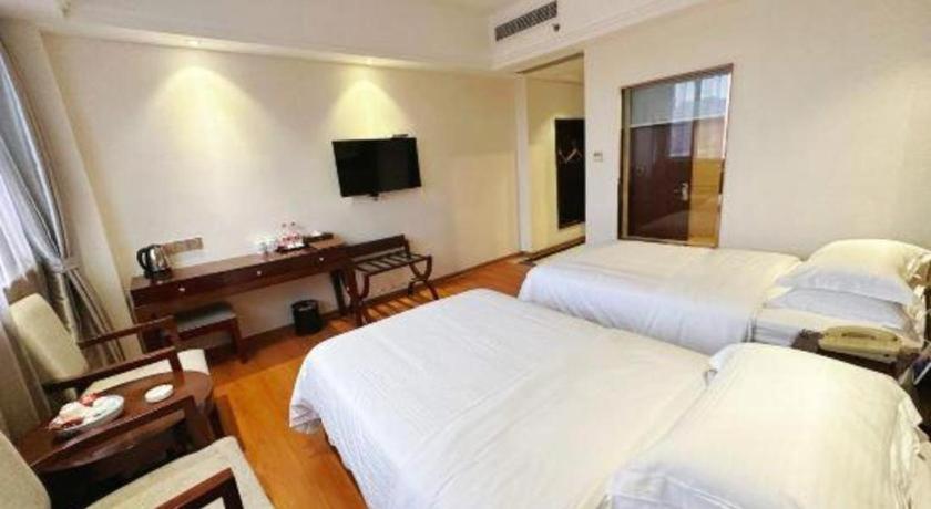Greentree Inn Guangdong Jieyang Bus Terminal Station Ronghua Avenue Business Hotel Luaran gambar